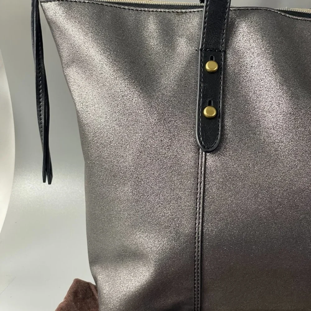 Fossil Silver-Gray Sparkly Tote Bag - Picture 2 of 15